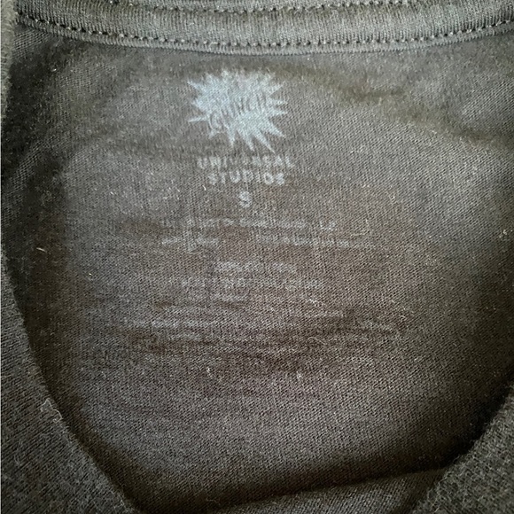 The Grinch Shirt Universal Studios Black Tee with Neon Green Graphic Design - Picture 6 of 10